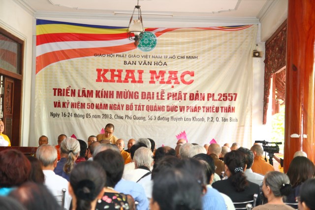 TP.HCM: Chính thức khai mạc các hoạt động triển lãm mỹ thuật đón mừng Phật đản PL 2557