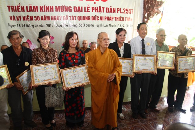TP.HCM: Chính thức khai mạc các hoạt động triển lãm mỹ thuật đón mừng Phật đản PL 2557