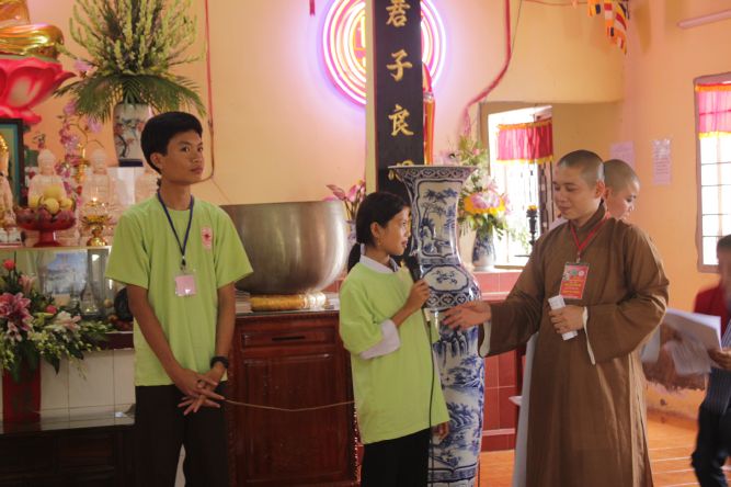 Bến Tre: Chùm ảnh hành trình về nguồn tại khóa tu “Thắp sáng niềm tin”