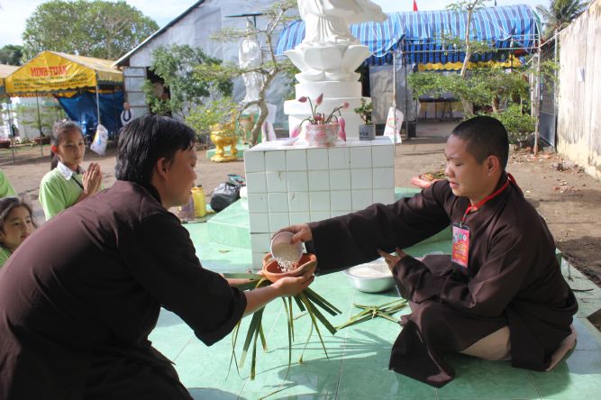 Bến Tre: Chùm ảnh hành trình về nguồn tại khóa tu “Thắp sáng niềm tin”