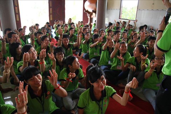 Ngày Thứ 1 Khóa Tu Mùa Đản Sinh, Chủ Đề : “ Phật Về”