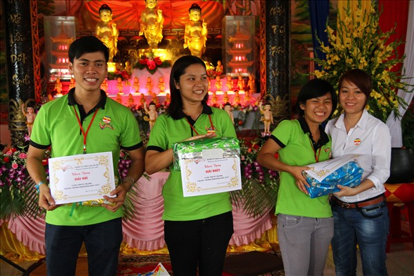 Ngày Thứ 1 Khóa Tu Mùa Đản Sinh, Chủ Đề : “ Phật Về”