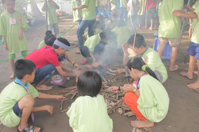 Bến Tre: Chùm ảnh hành trình về nguồn tại khóa tu “Thắp sáng niềm tin”