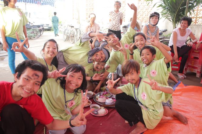 Bến Tre: Chùm ảnh hành trình về nguồn tại khóa tu “Thắp sáng niềm tin”