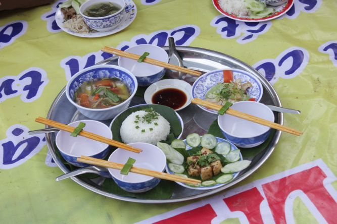 Bến Tre: Chùm ảnh hành trình về nguồn tại khóa tu “Thắp sáng niềm tin”