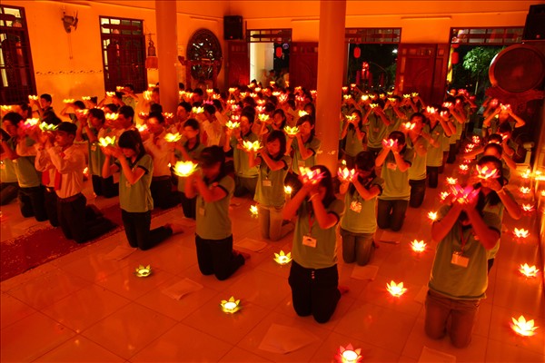 Ngày Thứ 1 Khóa Tu Mùa Đản Sinh, Chủ Đề : “ Phật Về”