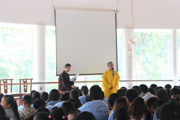 Buôn Mê Thuột: Talkshow “Hạnh phúc tùy vào cách nhìn”