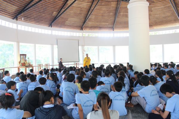 Buôn Mê Thuột: Talkshow “Hạnh phúc tùy vào cách nhìn”