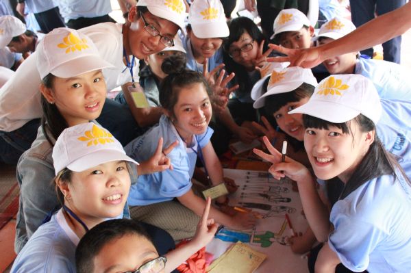 Hội thi vẻ tại khóa tu Thiện Tài Đồng Tử