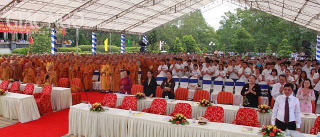 TP.HCM: Trọng thể Lễ tưởng niệm anh linh liệt sĩ tại Đền Bến Dược