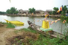 Bảy Đóa Sen Nở Nâng Chân!