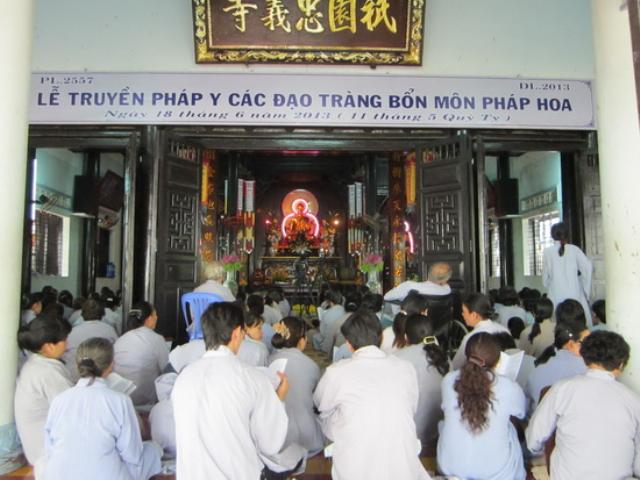 Lễ truyền Pháp y