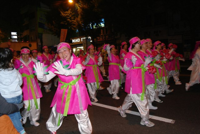 Hàn Quốc Phật giáo Thành phố Busan Lantern Festival kính mừng Phật đản
