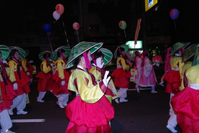 Hàn Quốc Phật giáo Thành phố Busan Lantern Festival kính mừng Phật đản