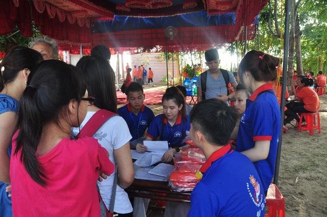 1000 thanh thiếu niên tham dự trại hè sinh hoạt Phật pháp tại Hà Tĩnh