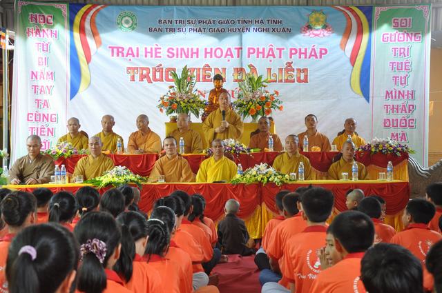 1000 thanh thiếu niên tham dự trại hè sinh hoạt Phật pháp tại Hà Tĩnh