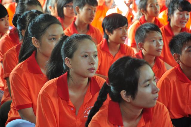 1000 thanh thiếu niên tham dự trại hè sinh hoạt Phật pháp tại Hà Tĩnh