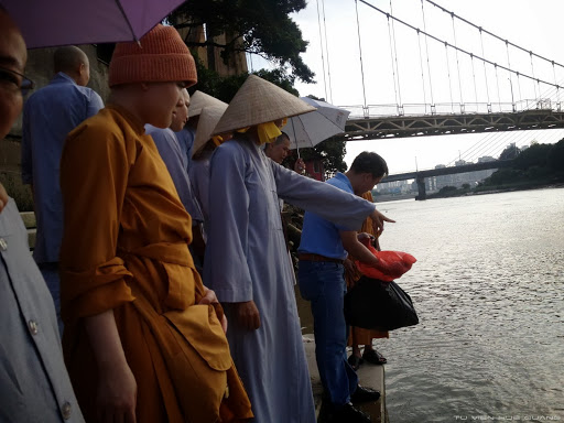 TQ - Quý Thầy Cô du học tại ĐH.Phúc Kiến mừng Phật Đản PL.2557