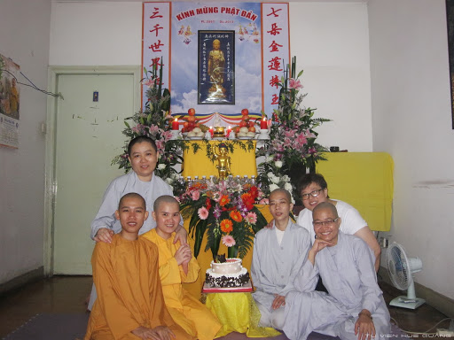 TQ - Quý Thầy Cô du học tại ĐH.Phúc Kiến mừng Phật Đản PL.2557