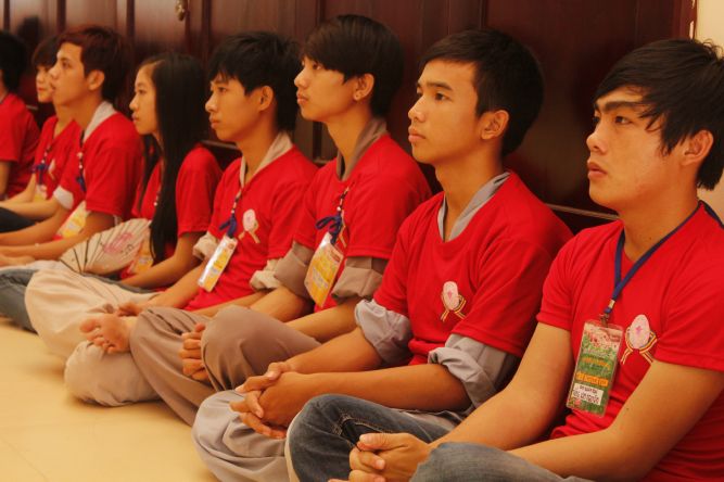 Đồng Tháp: Sư cô Hương Nhũ với pháp thoại “Hiểu và Thương” – Hội trại tuổi trẻ và cuộc sống