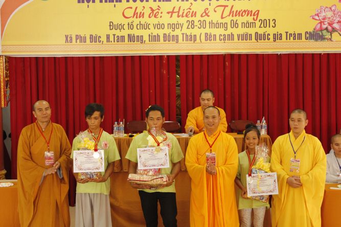 Đồng Tháp: Bế mạc Hội trại Hiểu và thương