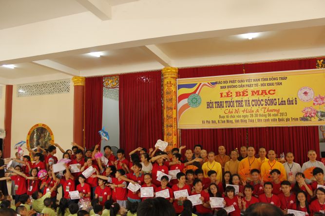 Đồng Tháp: Bế mạc Hội trại Hiểu và thương