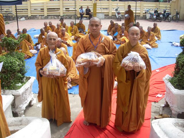 Đồng Tháp: Giới đàn Vĩnh Tràng truyền giới Tỳ Kheo