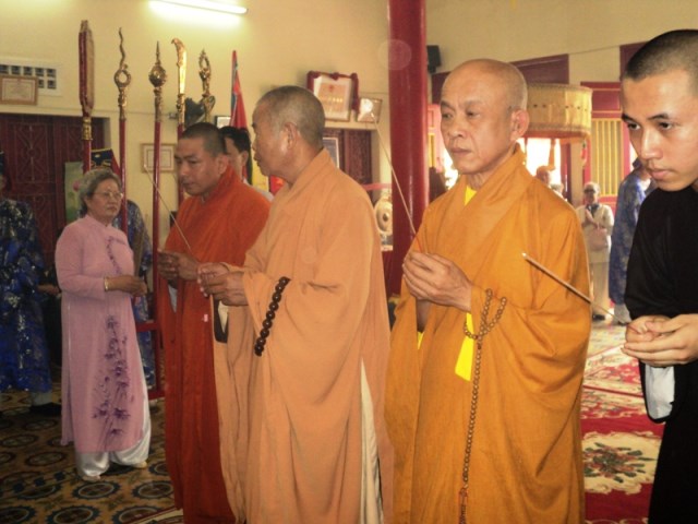 PG Khánh Hòa dâng hương tưởng niệm  Đức Quốc Tổ Hùng Vương