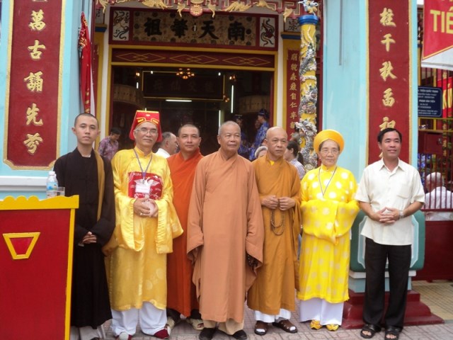 PG Khánh Hòa dâng hương tưởng niệm  Đức Quốc Tổ Hùng Vương