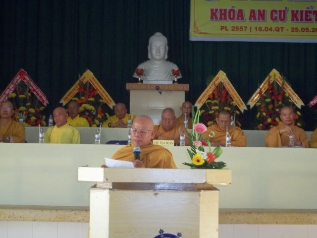 Tiền Giang: Khai mạc khóa An Cư Kiết Hạ PL. 2557 - DL. 2013