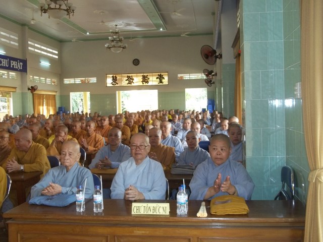 Tiền Giang: Khai mạc khóa An Cư Kiết Hạ PL. 2557 - DL. 2013