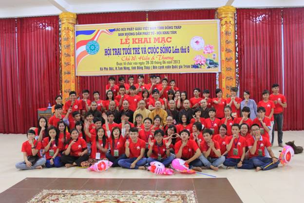 Đồng Tháp: Đêm sinh nhật và tri ân Tình Nguyện Viên hội trại “Hiểu và Thương”