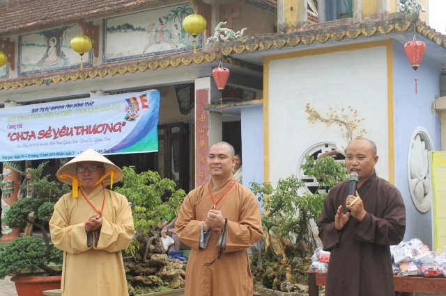 Quảng Nam: Hội Khai Tâm, hội 14 chữ chia sẽ tình thương đến bà con vùng bão lũ