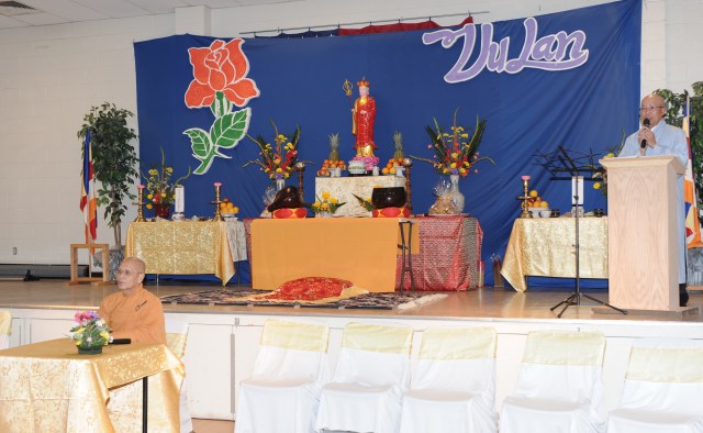 Hoa Kỳ: Chùa Phước Sơn, Modesto tổ chức đại lễ Vu Lan 2013