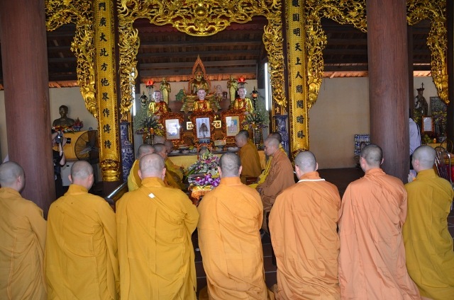 Giới đàn Nghệ Tĩnh thành công viên mãn