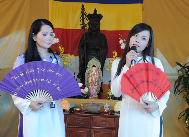 Hoa Kỳ: Chùa Hồng Danh - San Jose tổ chức đại lễ Vu Lan 2013