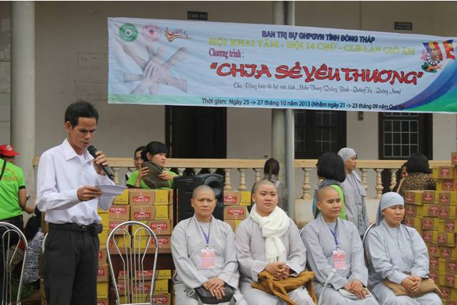 Hội Khai Tâm, Hội 14 Chữ và CLB Làn Gió Ấm: Cảm động chuyến phát quà tại tỉnh Quảng Trị