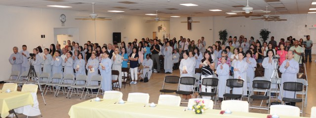 Hoa Kỳ: Chùa Phước Sơn, Modesto tổ chức đại lễ Vu Lan 2013