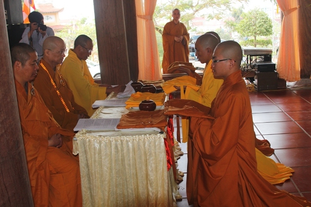 Giới đàn Nghệ Tĩnh thành công viên mãn