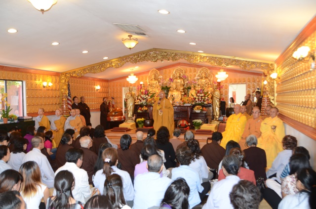 Hoa Kỳ: Đại lễ kỷ niệm 30 năm thành lập chùa Việt Nam, Phoenix