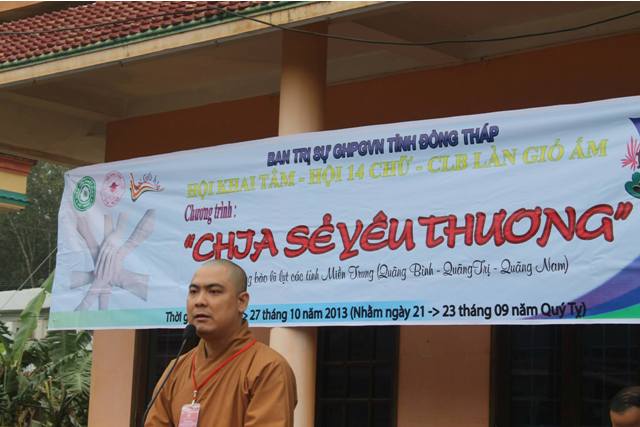 Hội Khai Tâm, Hội 14 Chữ và CLB Làn Gió Ấm: Cảm động chuyến phát quà tại tỉnh Quảng Trị