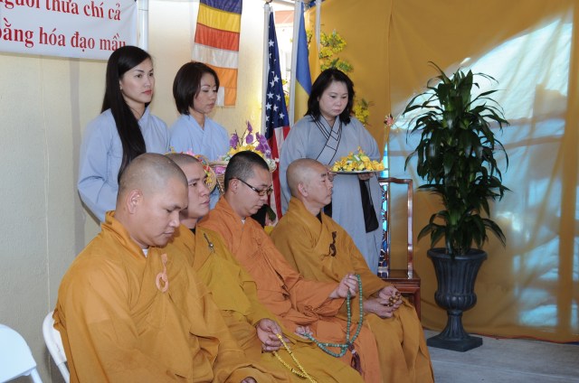 Hoa Kỳ: Chùa Hồng Danh - San Jose tổ chức đại lễ Vu Lan 2013