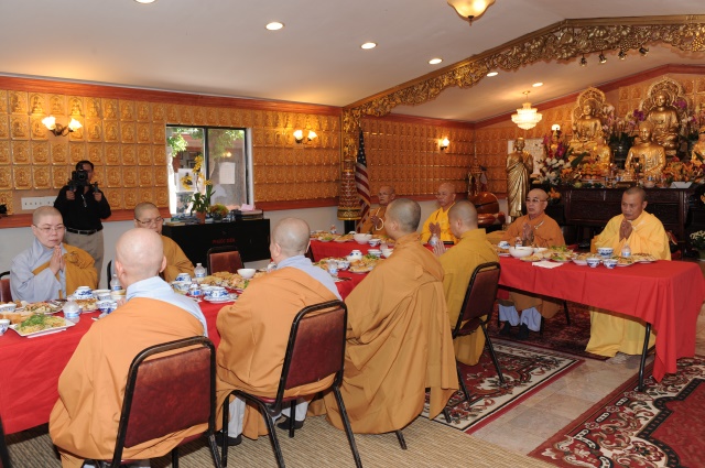 Hoa Kỳ: Đại lễ kỷ niệm 30 năm thành lập chùa Việt Nam, Phoenix