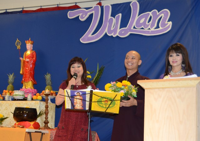 Hoa Kỳ: Chùa Phước Sơn, Modesto tổ chức đại lễ Vu Lan 2013