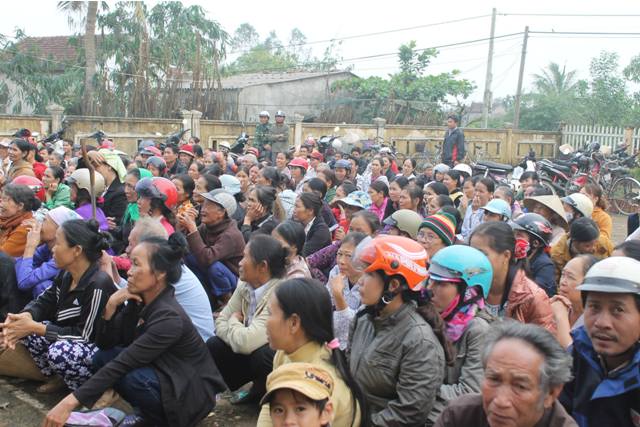 Hội Khai Tâm, Hội 14 Chữ và CLB Làn Gió Ấm: Cảm động chuyến phát quà tại tỉnh Quảng Trị