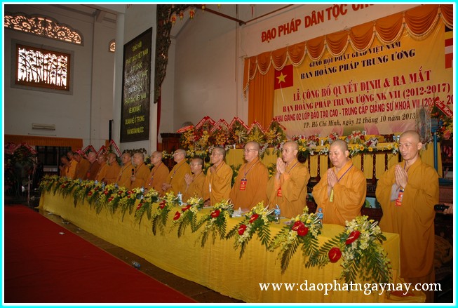 TP. HCM: Lễ ra mắt nhân sự Ban Hoằng Pháp TW nhiệm kỳ VII (2012 - 2017)