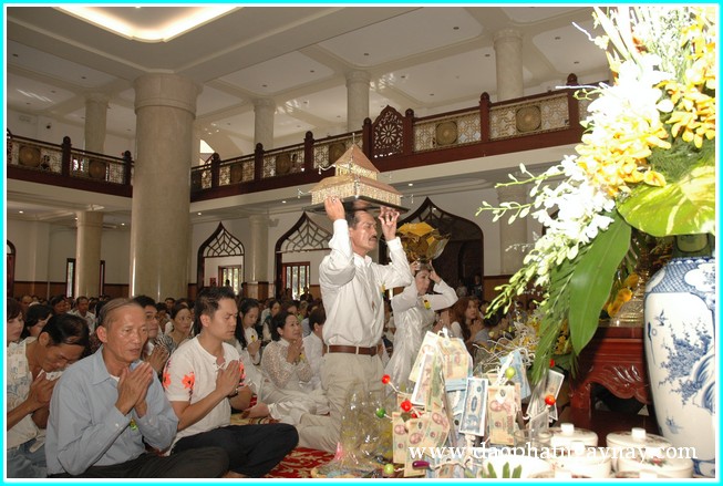 Chùm ảnh: Đại lễ dâng y Kathina tại tổ đình Bửu Long - Q9 - PL: 2557 - DL: 2013