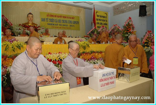 Lễ ra mắt nhân sự Ban Từ thiện Xã hội TW nhiệm kỳ VII (2012-2017)
