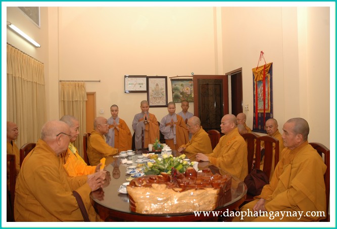 TP. HCM: Lễ dâng y Ca Sa tại Quan Âm tu viện