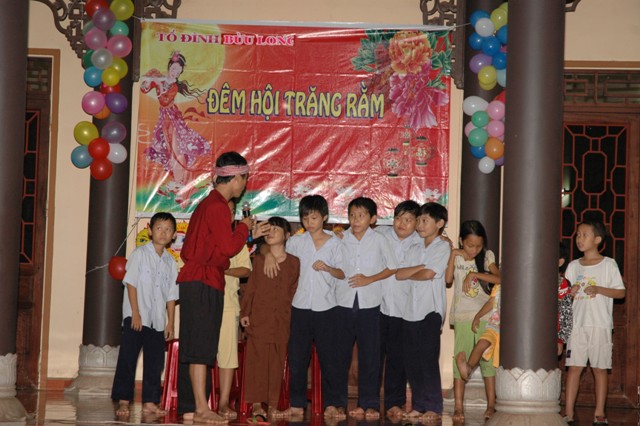 TP. HCM: Vui tết Trung Thu tại chùa Bửu Long